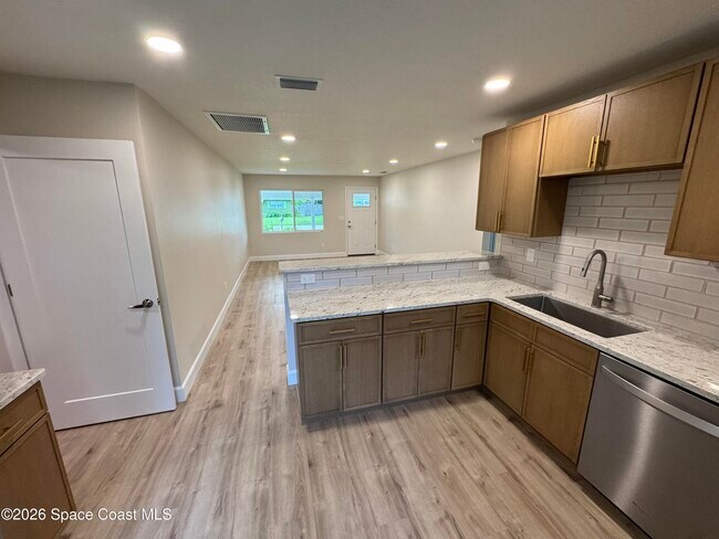 532 Sheridan Ave