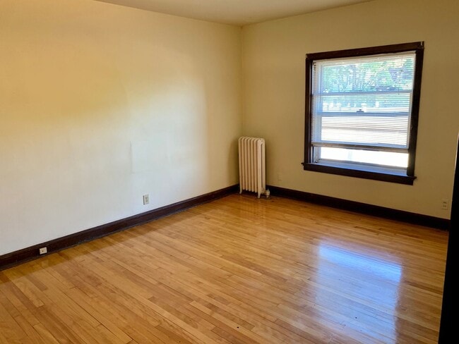 Photo - 10 E. Gorham