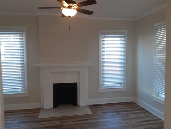 Photo - 435 N Cypress St Unit A