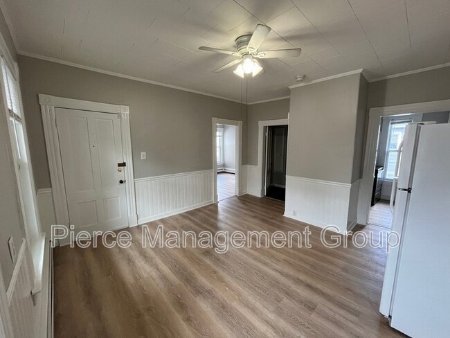 Photo - 262 Walnut St Unit 2