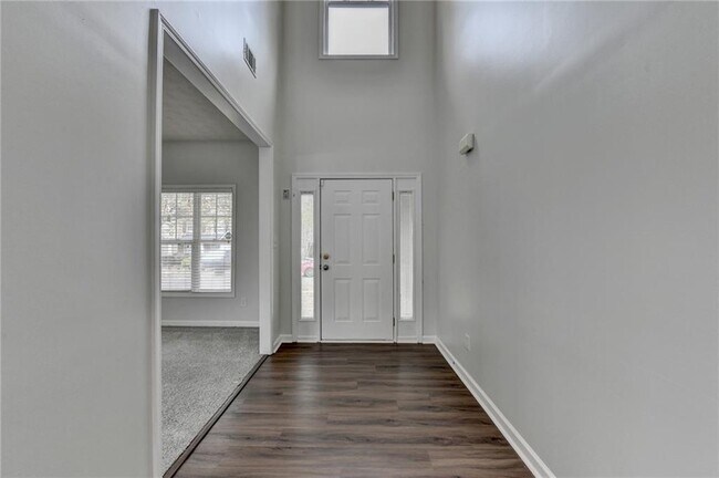 Photo - 6670 Island Pointe Dr