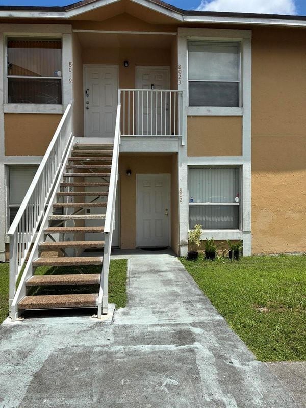 Photo - 8021 SW 21st Ct Unit #8021
