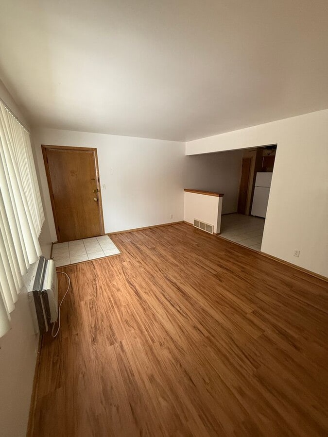 Photo - 1 bedroom/1 bath Available for Rent Unit 3019 E. Adams Avenue - Apt#3