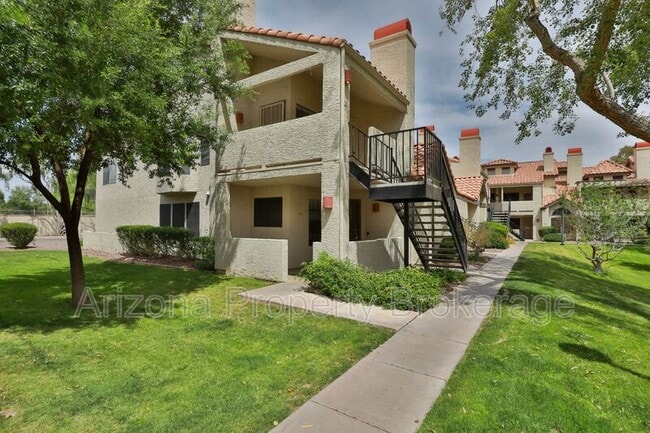 Building Photo - 2333 E Southern Ave Unit #1039