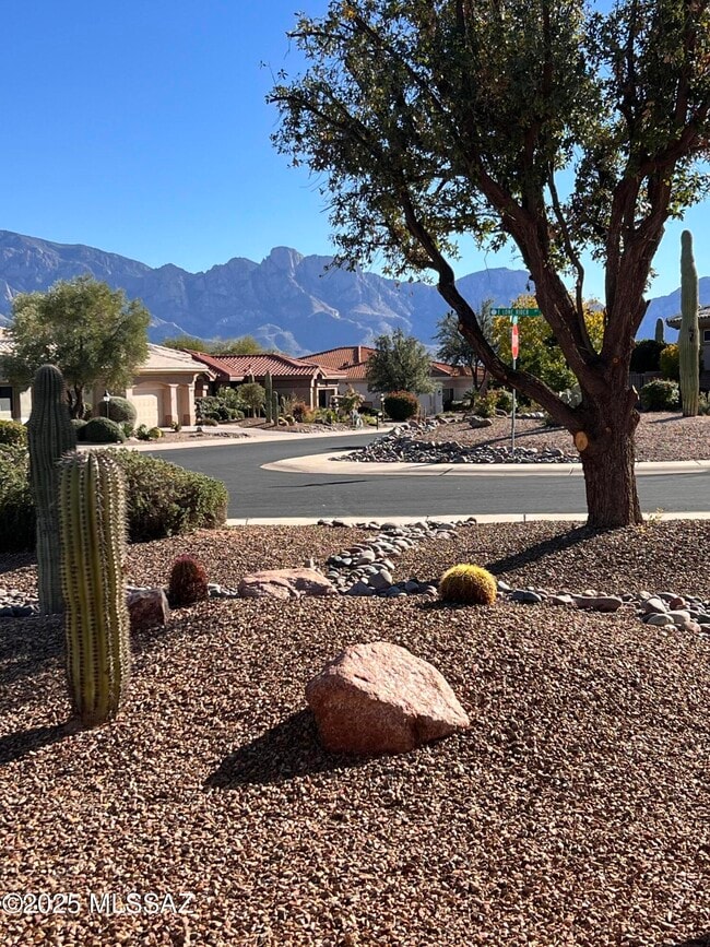Photo - 1851 E Lone Rider Way