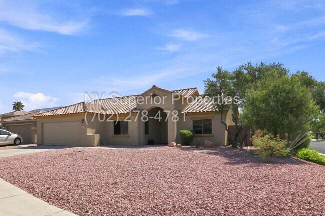 Photo - SE!! Stallion Mountain!! Gated!!! Single Story Home!! No Carpets!!! Covered patio!! Water Conditi...