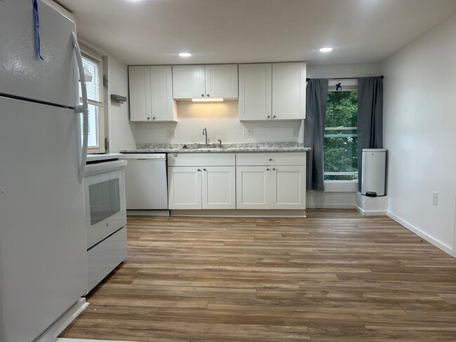 18 Blake St Unit 18-2