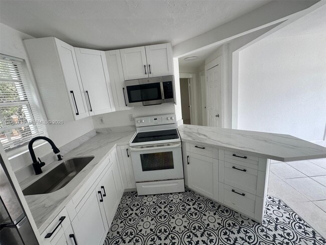 Photo - 553 NE 65th St Unit 2