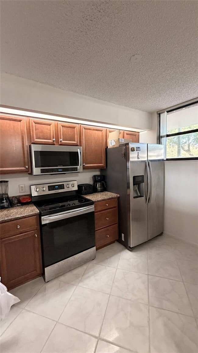 Photo - 110 Lake Emerald Dr Unit 107