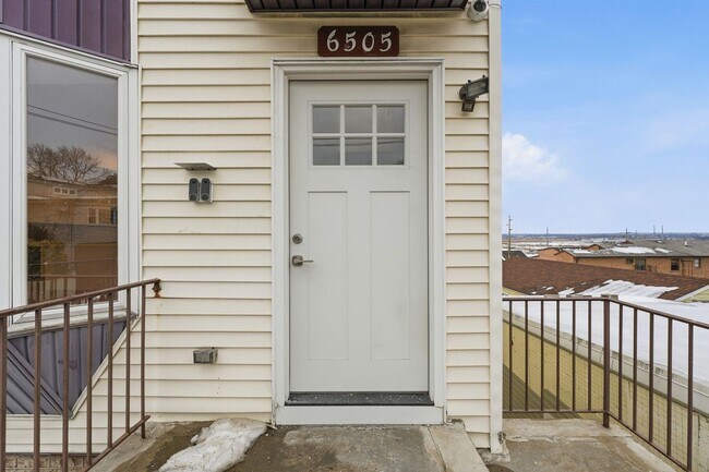 Photo - 6505 Columbia Ave