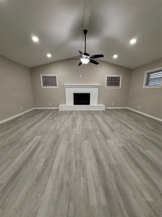 Photo - 1505 15th Ave N