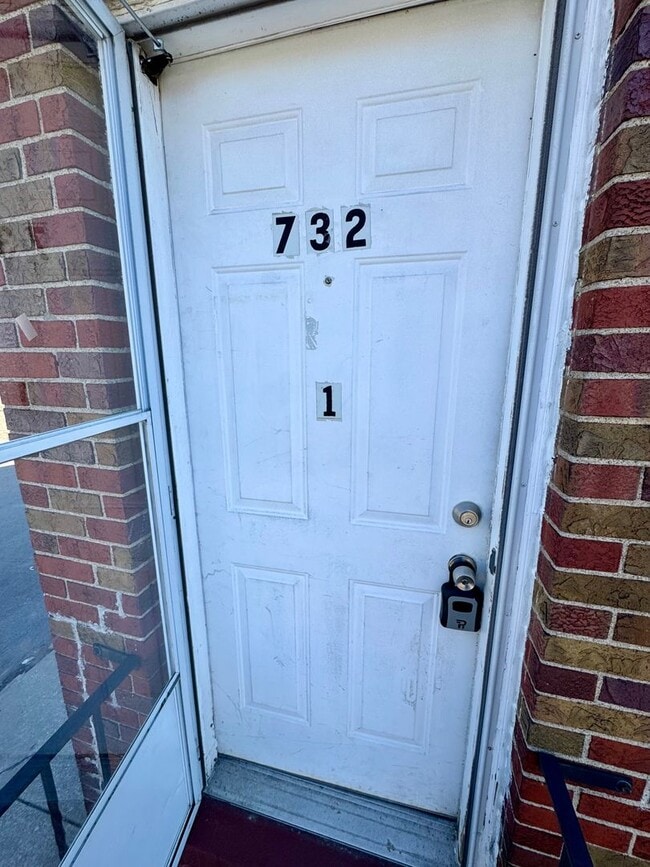 Photo - 732 Idlewood Ave Unit 1