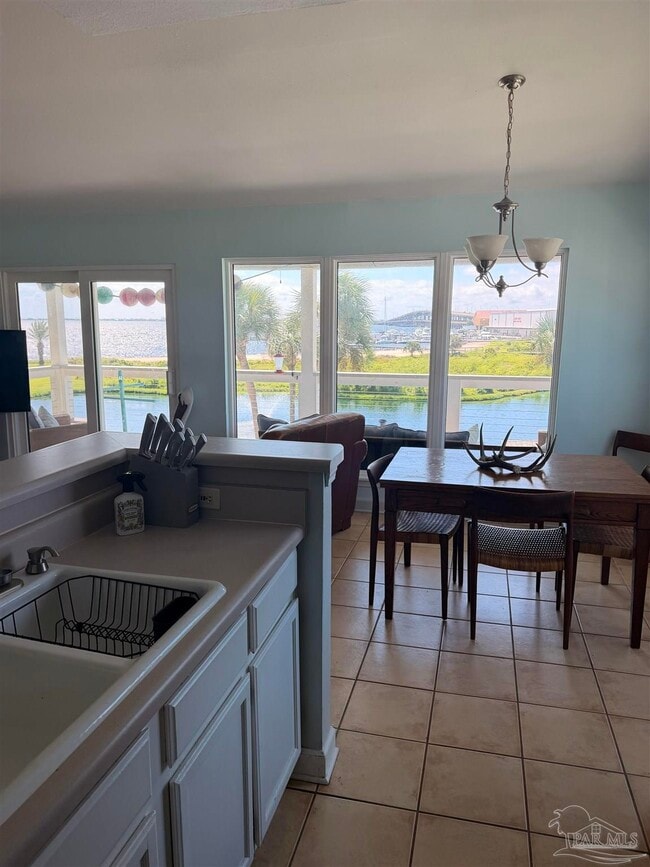200 Pensacola Beach Rd Unidad I8