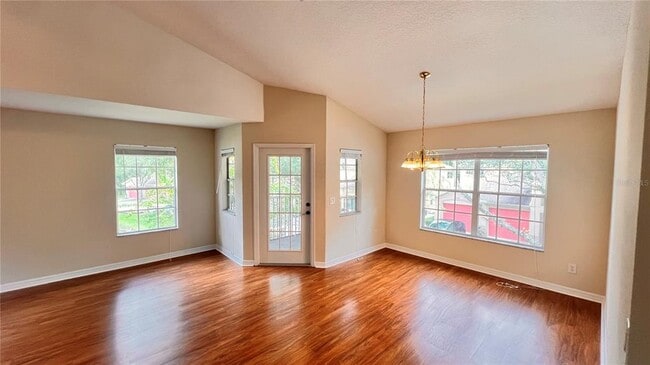 Photo - 3658 Oakdale Cir Unit 200