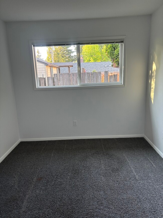 Photo - 3819 NE 82nd Ave