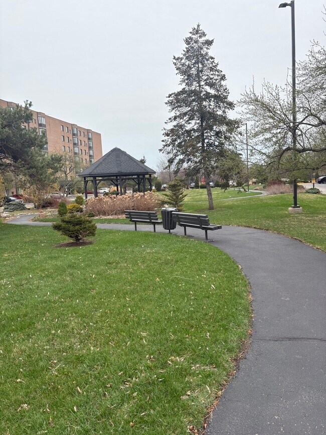 Photo - 637 E Woodland Park Ave Unidad 611