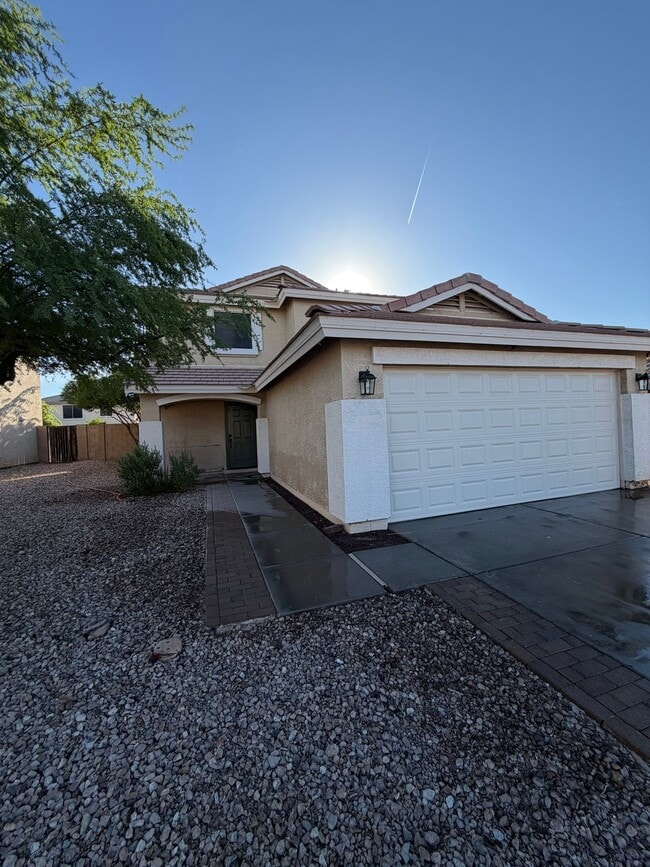 Building Photo - 1129 S 225th Ave