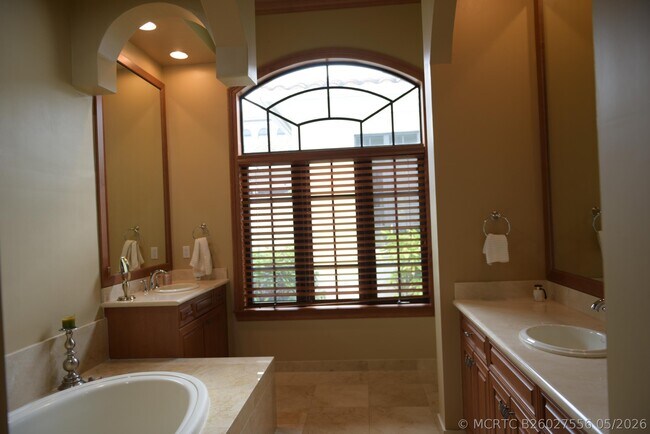 Photo - 9457 Satinleaf Pl