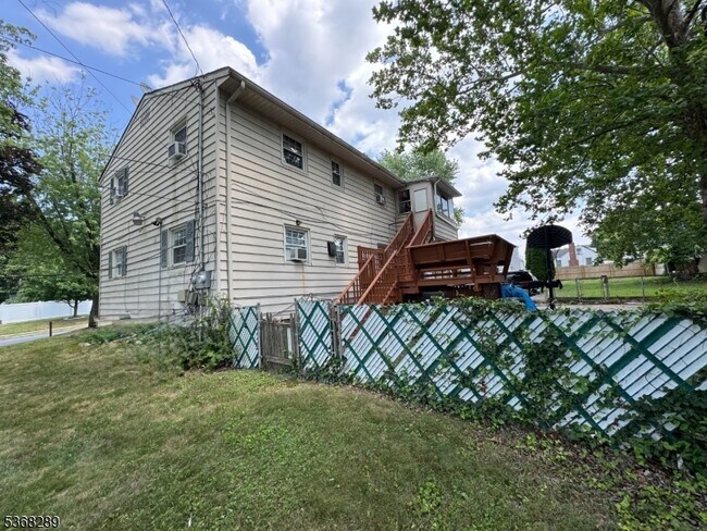 Photo - 36 N Lawrence Ave Casa Adosada