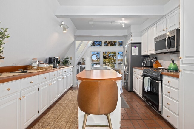 Photo - 11704 Dogwood Dr Unit ID1221916P