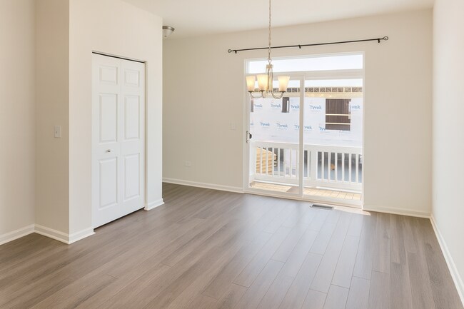 Photo - 842 Finley Dr