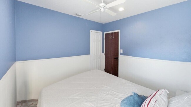 Photo - 1234 NW 7th Ave