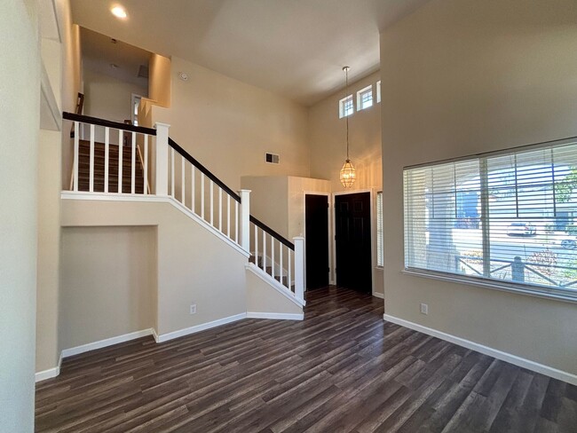 Photo - Charming 3 bedroom 2.5 Bath Home!