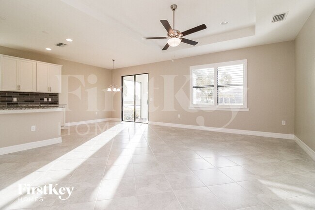 Photo - 3521 E Hampton Cir