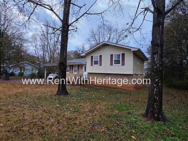 Photo - GREAT NEWS! 3 BEDROOM/ 2 BATH HOME WITH PARTIAL FINISHED BASEMENT