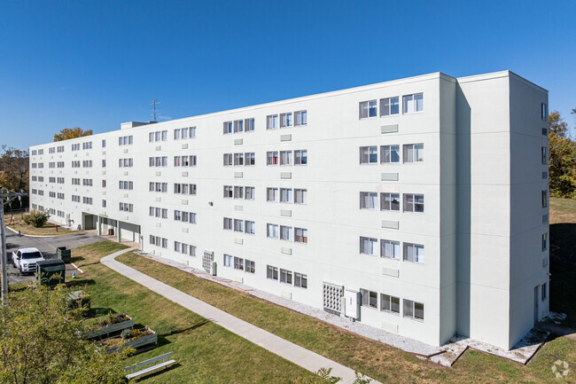 Building Photo - Plaza Towers Senior Apartments