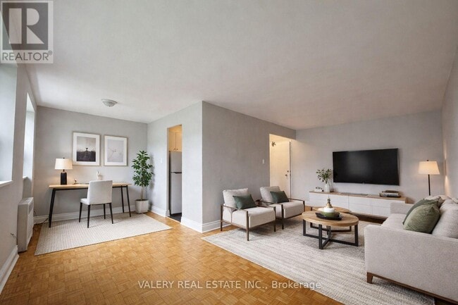 Photo - 1002 Lawrence Ave E Unit 104