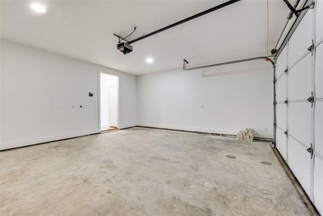 Photo - 1906 Annex Ave