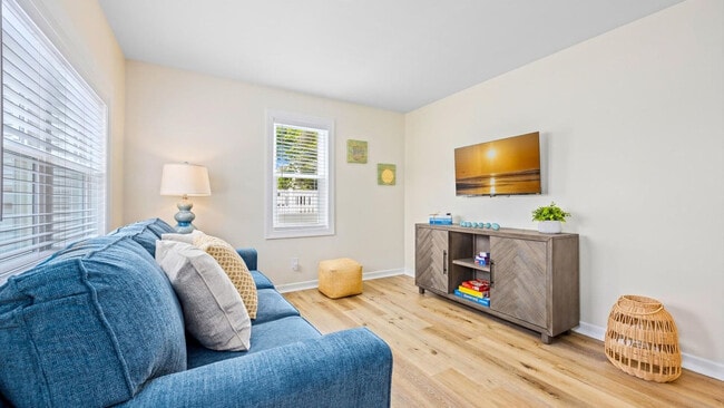 Building Photo - 124 W Heather Rd Unit ID1309025P Rental