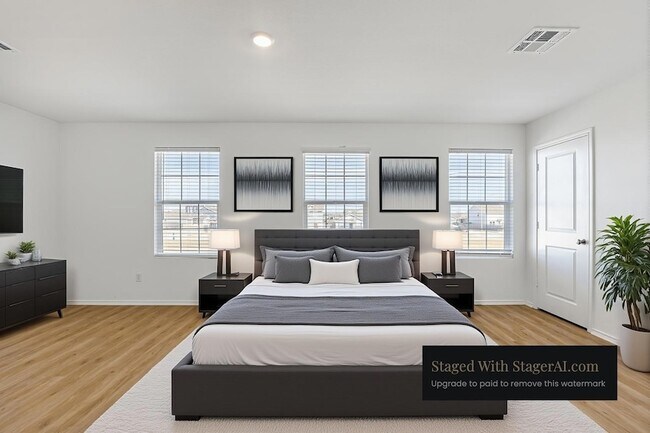 Photo - 1125 Largemouth Ln