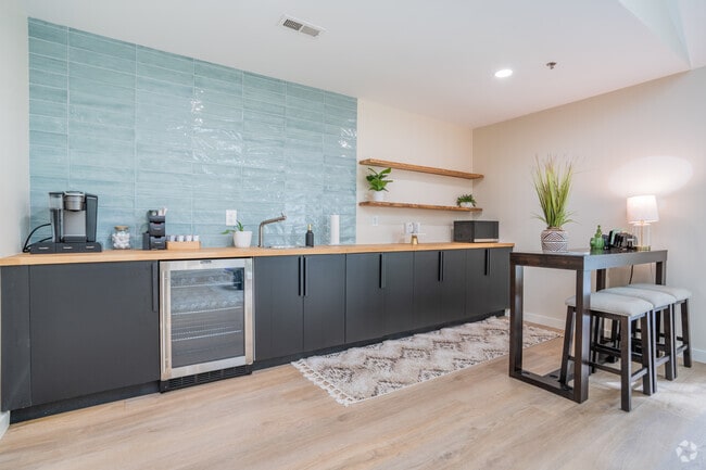 Coffee Bar - Lancaster Ridge