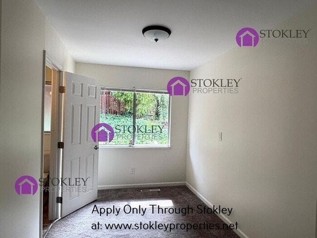 Photo - 1067 Ridge Park Dr