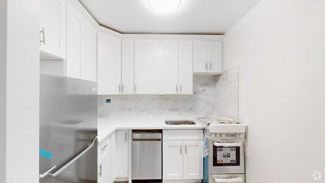 Building Photo - 1 bedroom in New York NY 10014 Unit 6R Rental