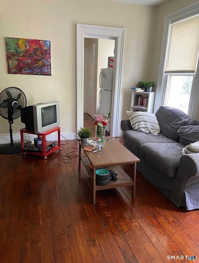 Photo - 49 Edwards St Unit 1B