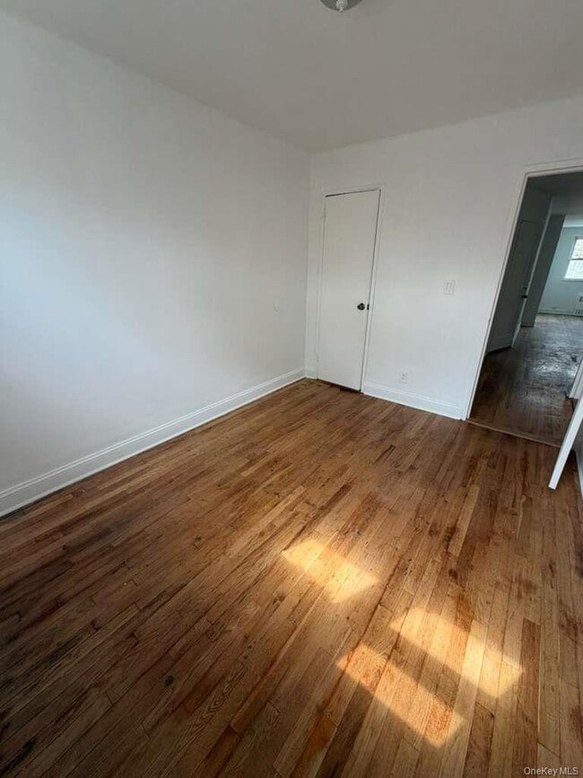 Photo - 4048 Harper Ave