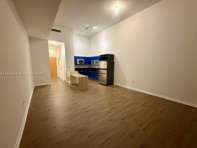 Photo - 253 NE 2nd St Unidad 224