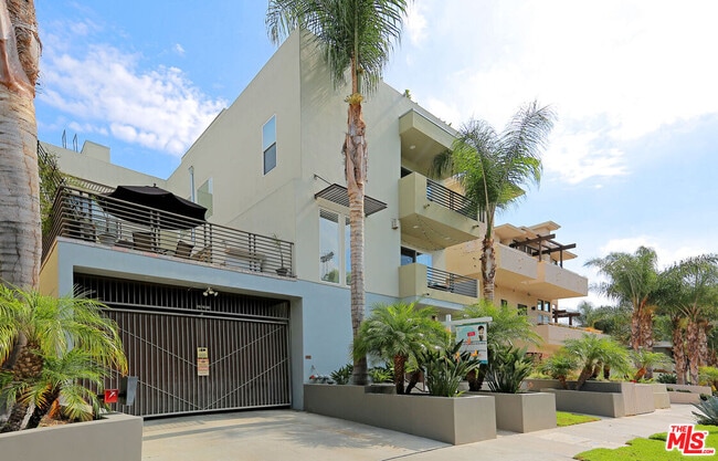 Photo - 11851 Laurelwood Dr Unidad 112