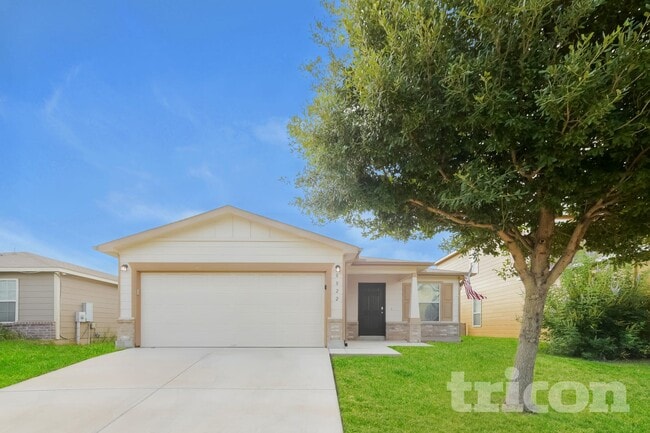 Building Photo - 8822 Preserve Trail