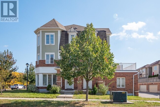 Photo - 650 Holly Ave