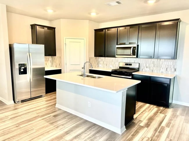 Photo - 3708 Sweet Watermelon Ln