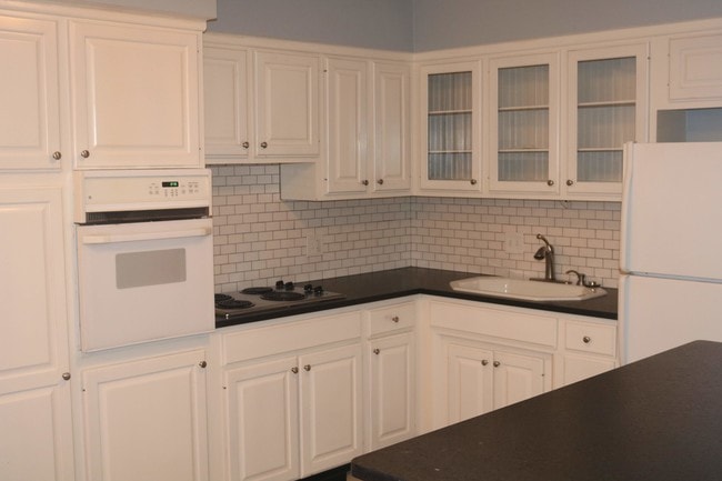 Kitchen with Flexible Island