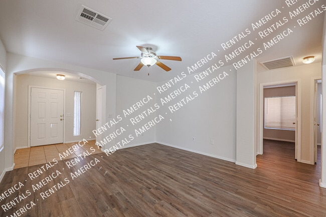 Photo - 13421 W Keim Dr