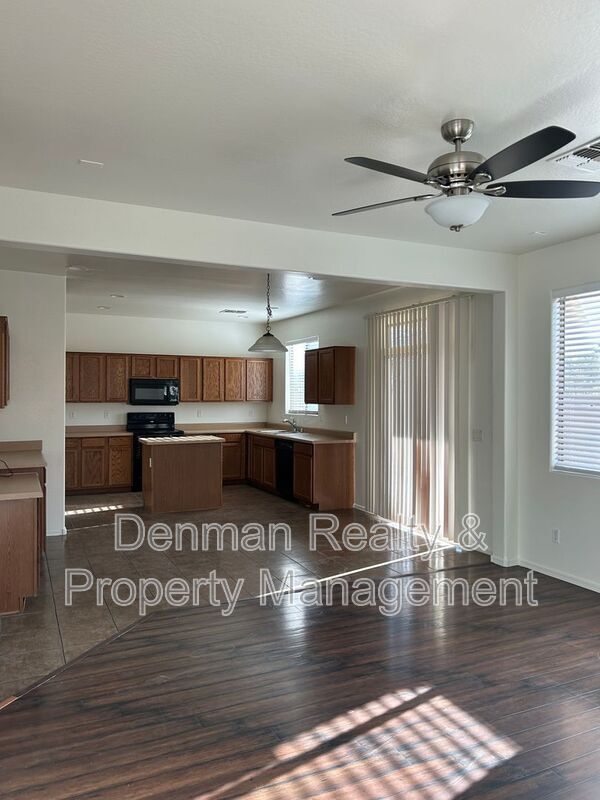 Photo - 6526 S 71st Dr