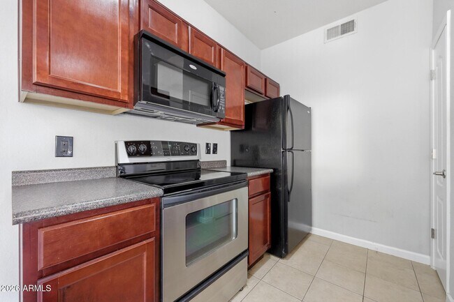 Photo - 16013 S Desert Foothills Pkwy Unidad Apt 1053