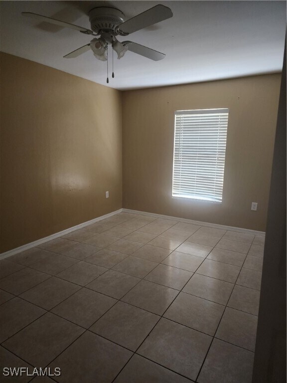 Photo - 647 Dubarry Ave S