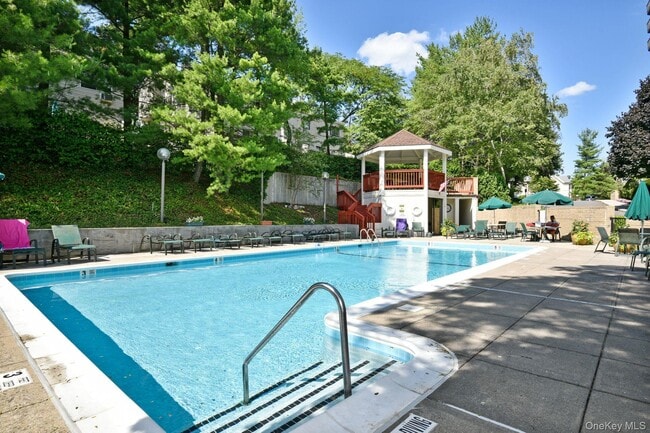 Building Photo - 25 Rockledge Ave Unit 602 Rental